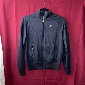 Women’s black Nike jacket - Size M